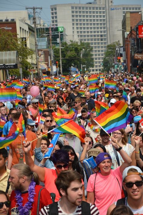 Queer Rainbow, Rainbow Flags, Pride Festival, Lesbian Fashion, Gay Aesthetic, Love Wins, Pride Parade, Dessin Adorable, Lgbtq Pride