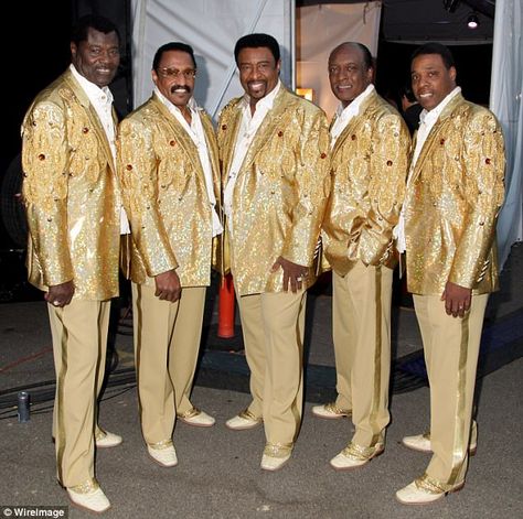 Dennis Edwards from The Temptations dies at age 74 | Daily Mail Online Temptation Movie, Good Times Tv Show, Dennis Edwards, Singing Groups, Tamla Motown, The Temptations, American Photo, Soul Train, Old School Music