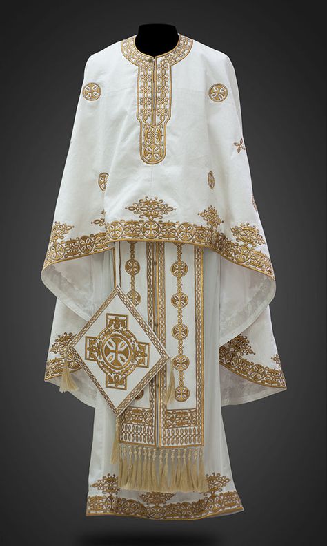 Ecclesiastical Vestments, Orthodox Priest, Fashion Suits For Men, Gold Work, Gold Embroidery, Orthodox Icons, 12th Century, Veil, Color Combinations