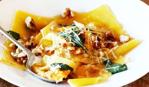 Roast pumpkin and ricotta ravioli Gnocchi Vegetarian, Ricotta Ravioli Recipe, Pumpkin Ricotta, Ravioli Recipes, Australia Recipes, Christmas Potluck, Pumpkin Ravioli, Ricotta Ravioli, Pasta Lasagna