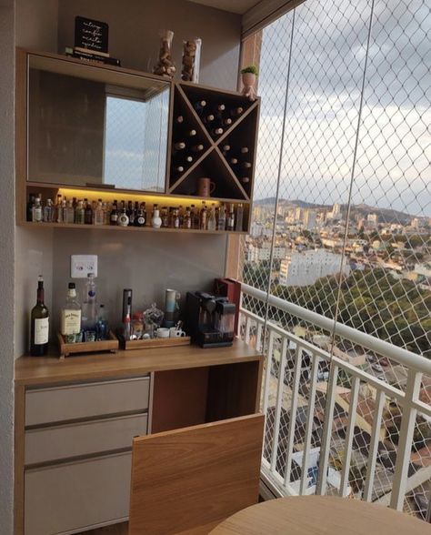 Mini Bar In Balcony, Small Balcony Bar Ideas, Bar In Balcony, Small Bars For Home Ideas, Balcony Bar Design, Small Balcony Bar, Balcony Bar Ideas Apartment, Small Home Bar Designs, Area Do Cafe