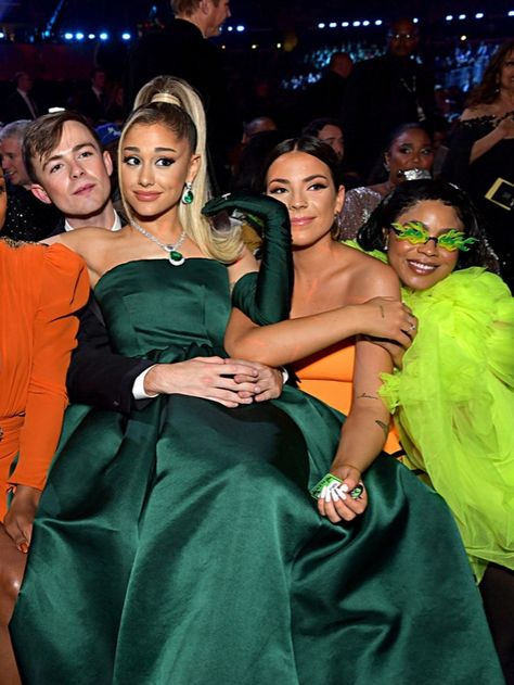 Ariana Grande Green, Emerald Green Ball Gown, Ariana Grande Red Carpet, Big Ball Gowns, Ariana Grande Selfie, Ariana Grande Grammys, Givenchy Haute Couture, Grammys 2020, Green Ball Gown