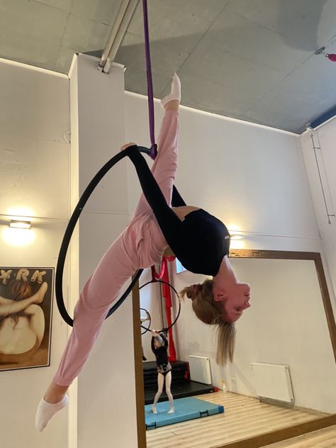 Aerial Acrobatics, Female Fitness, Top 20, On Instagram, Instagram