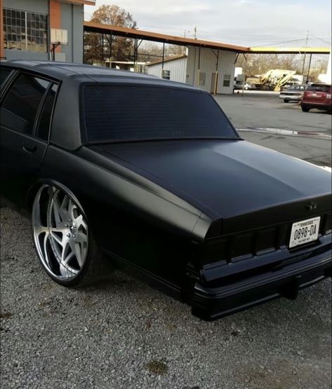 Blacked Out Cars, Chevy Caprice Classic, Box Chevy, Donk Cars, Chevy Girl, Motorcross Bike, Hot Rods Cars Muscle, Custom Cars Paint, Chevy Monte Carlo