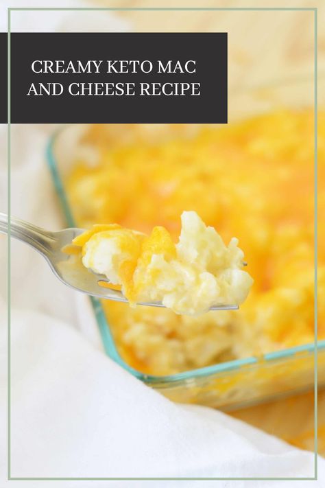 Looking for a delicious low-carb side dish? Try this Keto Mac and Cheese made with creamy cauliflower, sharp cheddar, and a touch of garlic! Perfect for Thanksgiving or any meal, this dish takes the beloved classic to the keto-friendly level. It's buttery, cheesy goodness on your table and will have everyone asking for seconds. Simple to prepare yet oh so satisfying, it'll be a hit with keto-followers and those new to low-carb cooking alike. Transform your celebrations with this yummy Thanksgiving side dish that’s sure to impress! Thanksgiving Recipes Keto, Keto Thanksgiving Sides, Mac And Cheese Easy, Keto Thanksgiving Recipes, Keto Mac And Cheese, Keto Friendly Bread, Thanksgiving Side Dishes Easy, Keto Thanksgiving, Traditional Pasta