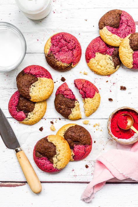 Easy Vegan Neapolitan Cookies (Gluten-Free) – Nourishing Amy Neapolitan Cookies, Cookies Summer, Lemon Sponge Cake, Neapolitan Ice Cream, Vegan Baking Recipes, Egg Free Recipes, Strawberry Cookies, Sugar Cookie Dough, Vegan Cake