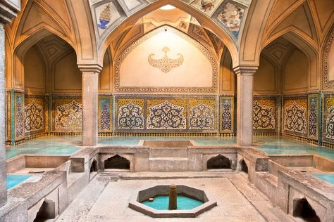 Although the term Turkish bath began in 19th-century London, these public showers have held an important role in communities for centuries | archdigest.com Turkish Bath House, 19th Century London, Hot Steam, Steam Bath, Public Bath, Roman Baths, Turkish Bath, Marmaris, Steam Room