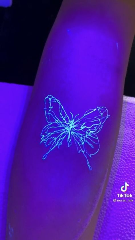 A Tattoo Designs, Uv Ink Tattoos, Glow Tattoo, Rib Tattoos For Guys, Tech Tattoo, Neon Tattoo, Purple Tattoos, Uv Tattoo, Gaming Tattoo