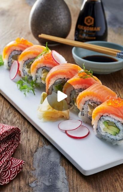 Kikkoman Soy Sauce UK on Instagram: "Love sushi but never tried making it yourself? Our new sushi recipes are soy easy 🍥🥢! Try these smoked salmon and avo uramaki rolls for a weekend treat  Smoked Salmon and Avocado Roll (Uramaki)  Makes: 1 roll = 8 pieces  Ingredients: 5 small avocado slices 5 mini gherkins (or cornichons) 1 nori sheet 200 g cooked sushi rice* ½ tsp wasabi paste 2 tsp cream cheese 150 g smoked salmon  For the garnish: 2 tsp wild salmon caviar  1-2 radishes, thinly sliced  A few sprigs of dill  To serve: Pickled ginger, wasabi paste and Kikkoman naturally brewed soy sauce  Preparation: 1. Cut avocado and gherkins into strips.  2. Place 1 nori sheet on the sushi mat. 3. Spread the sushi rice on it with wet fingers. 4. Turn over completely. 5. Spread wasabi paste and cream Smoked Salmon And Avocado, Smoked Salmon Sushi, Cooked Sushi, Cut Avocado, Tuna Sushi Rolls, Sushi Ideas, Salmon Sushi Rolls, Salmon And Avocado, Sushi Salmon