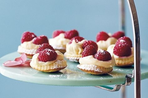 Mascarpone Desserts, Raspberry Mascarpone, Raspberry Tartlets, Party Food For Adults, Tartlets Recipe, Raspberry Recipes, Mini Bites, Berries Recipes, No Cook Desserts