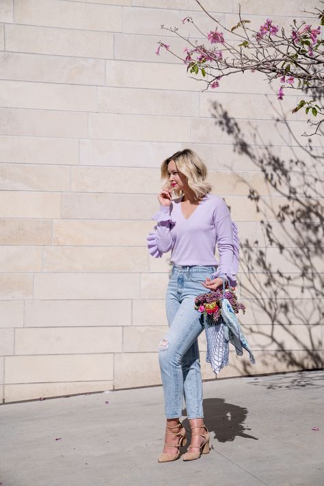 COMING UP LILAC Lavender Top Outfit, Purple Top Outfit, Outfits Formal, Styling Clothes, Lilac Top, Easter 2024, October Fashion, Pullover Outfit, Outfit Mujer