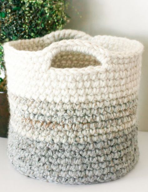 Crochet Storage Baskets Free, Owl Basket, Diy Crochet Basket, Crochet Basket Tutorial, Modern Haken, Chunky Yarn Crochet, Scrap Yarn Crochet, Crochet Basket Pattern Free, Yarn Basket