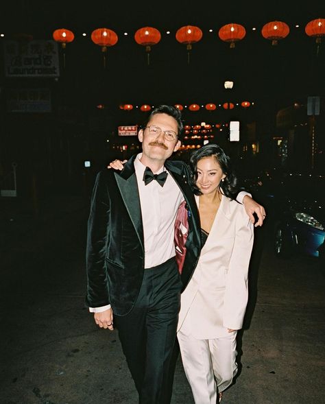 Who doesn’t love a City Hall wedding?? 🏛️🕊️✨ After their city hall ceremony, the couple ventured to Li Po Lounge in Chinatown to reminisce on their day, enjoy each other’s company, snap some iconic photos and pay homage to the brides family roots. This is your reminder that the wedding you’ve spent so long planning for, truly can go by in a flash! Remember to set aside time for you and your partner to be present in the moment with each other, and let it all sink in. @tiffwang_ said “this ... Wedding In Sicily, Sicily Wedding, San Francisco City Hall, City Hall Wedding, San Francisco City, Civil Ceremony, Bridal Fashion Week, Iconic Photos, Elopement Inspiration