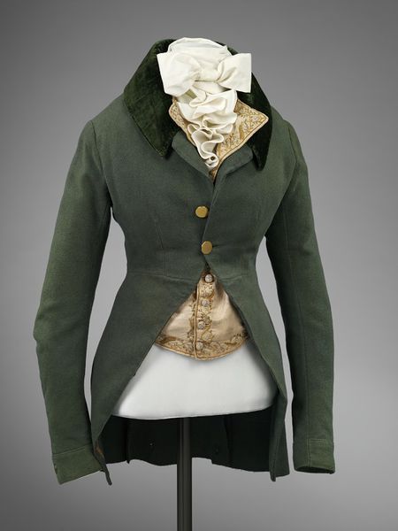 riding habit 1790s (made)  Museum number:T.670-1913  Gallery location Fashion, room 40, case CA18, shelf FIG2 1700 Fashion, 18th Century Women, Riding Habit, Historical Dress, 18th Century Clothing, Regency Fashion, 18th Century Fashion, Period Outfit, Century Clothing