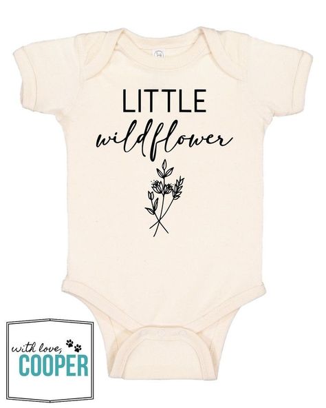 Girl Onsies, Onesie Ideas, Vinyle Cricut, Cricut Baby, Babymoon, Diy Cricut, Girl Onesies