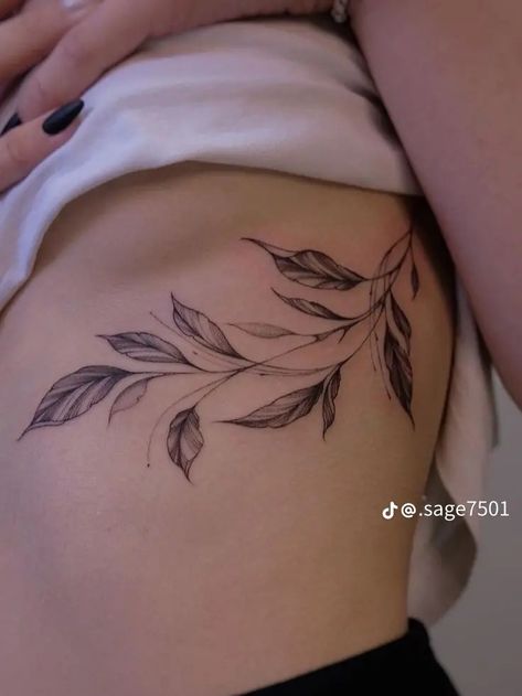 Leaf Tattoo Ideas, Underboob Tattoo Ideas, Underboob Tattoos, Sternum Tattoos, Underboob Tattoo Designs, Stomach Tattoos Women, Rib Tattoos For Women, Leaf Tattoo, Underboob Tattoo