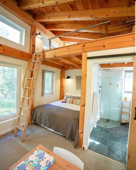 Tiny House Luxury, Diy Tiny House, Small Tiny House, Tiny House Interior Design, Shed To Tiny House, Tiny House Loft, House Loft, Best Tiny House, Tiny House Inspiration