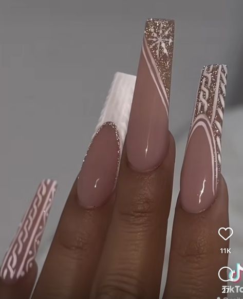 Brown Christmas Nails Acrylic, Trending Christmas Nails 2023, Nails In December, November Acrylics, Christmas Nails Acrylic Coffin Long, Christmas Medium Nails, Red Christmas Nails Acrylic Square, Holiday Nail Ideas Christmas, Christmas New Years Nails Acrylic