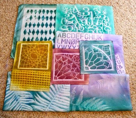 Lynda Hynes blogs about her experience Sun Printing Fabric with Dye-na-Flow.  She has more later posts in which she refines her techniques. It's worth searching the blog, but this is the only one with Dye-na-Flow so I pinned this. Sun Printing, Sun Prints, Eco Dyeing, Sun Painting, Printing Fabric, Fabric Spray, Plastic Stencil, Gelli Printing, Textiles Techniques