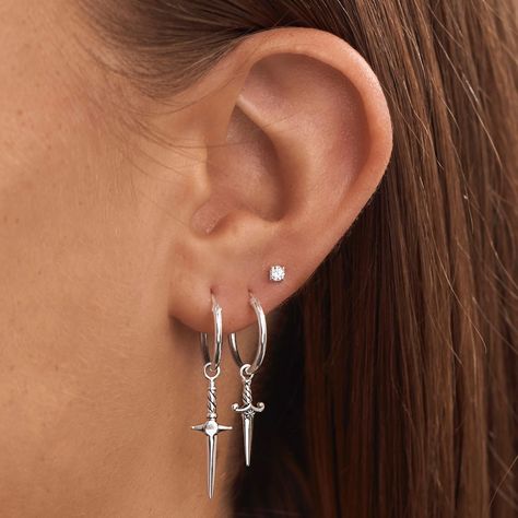 MIDSUMMER STAR (@midsummer_star) • Instagram photos and videos Edgy Silver Jewelry, Dark Silver Earrings, Edgy Silver Earrings, Guys Ear Piercings, Minimalist Ear Piercings, Silver Jewlery, Dagger Earrings, Edgy Earrings, Grunge Jewelry