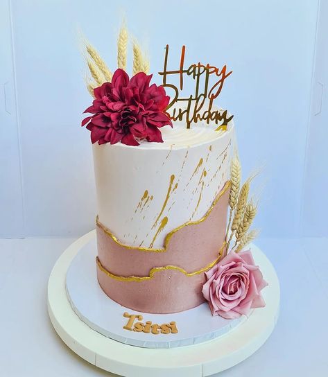 Rose Pink Birthday Cake, 40th Birthday Cake Designs For Women, Cake Designs 70th Birthday, Birthday Cake Idea For Women, Birthday Cake Women Elegant, 70th Birthday Cake For Women Mom, Beautiful Cakes Birthday For Women, Cake For 40th Birthday Women, 40th Birthday Cake For Women Elegant