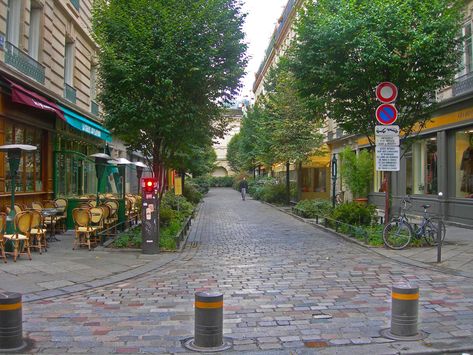 Walkable Community, Streetscape Design, Landscape And Urbanism Architecture, New Urbanism, Urban Landscape Design, Public Space Design, Street Trees, Pedestrian Street, Green Street