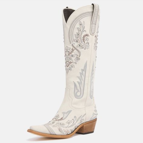 #boots#redtopboots#womenboots#bootsforwomen#whiteboot#bootstore Bridal Cowboy Boots, Knee High Cowgirl Boots, High Cowgirl Boots, Cowboy Boots For Women, Classic Embroidery, Womens Cowgirl Boots, Tall Boot, Cowboy Boots Women, White Boots