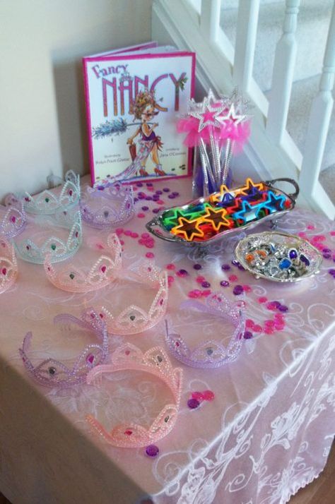 Fancy Nancy Birthday Party, Fancy Nancy Birthday, Fancy Nancy Clancy, Fancy Birthday Party, Fancy Nancy Party, Princess Tea Party, Girls Tea Party, Fancy Nancy, Fourth Birthday