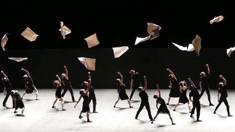 Ohad Naharin, Jerome Robbins, Performance Stage, Dance Images, Visual And Performing Arts, Courage To Change, Theatre Stage, Dance Theater, World News Today