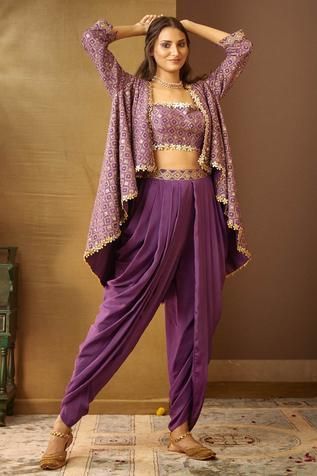 Shop for Moledro Purple Geet Crepe Dhoti Pant Set for Women Online at Aza Fashions Dhoti Set For Women, Coord Set With Dhoti, Pants Hem Detail, Indian Dhoti Dress For Women, Dhoti Sets For Women, Dhoti Pattern Dress For Women, Purple Traditional Outfit, Latest Ethnic Dresses Indian, Dhoti Pants Women