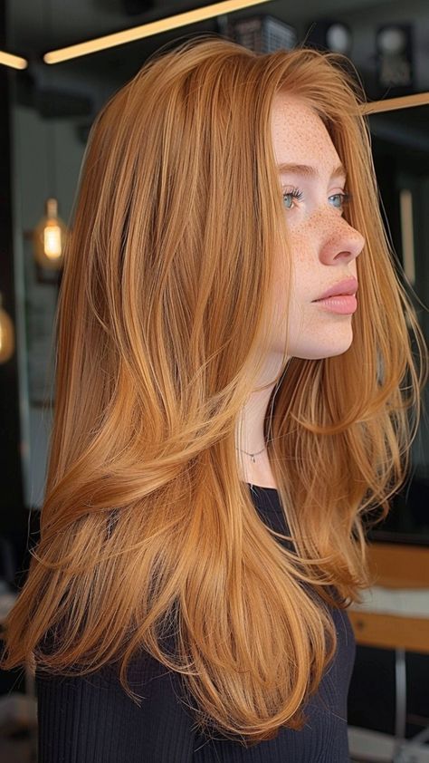 25 Strawberry Blonde Hair Concepts to Add a Pop of Colour to Your Life- #Add #Blonde #Color #Hair #Ideas #Life #Pop #strawberry Check more at https://howcandothis.com/hairstyleideas/25-strawberry-blonde-hair-concepts-to-add-a-pop-of-colour-to-your-life/ Ash Blonde To Red Hair, Natural Red With Money Piece, A Burn Hair, Light Ginger Short Hair, Ginger And Blonde Money Piece, Ginger Hair With Brown Eyebrows, Red Hair Strawberry Blonde Highlights, Copper Hair From Brown, Strawberry Blonde Dark Eyebrows