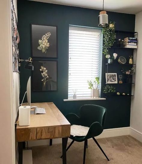 45+ Home Office Ideas That Will Inspire Productivity - HubPages Study Room Ideas, Spare Room Office, Small Office Room, Home Study Rooms, Outfit Office, Study Room Design, Cozy Home Office, Small Home Offices, Office Room Decor