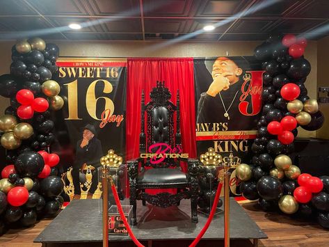 Jay B’s “Crown Me KING Sweet 16” | CatchMyParty.com 16th Boys Birthday Ideas, Boy 16th Birthday Ideas, Sweet 16 Party Ideas For Boys, Sweet 16 For Boys, Swag Party, Royal Birthday Party, Sweet 16 Party Themes, 70s Theme Party, Boy 16th Birthday