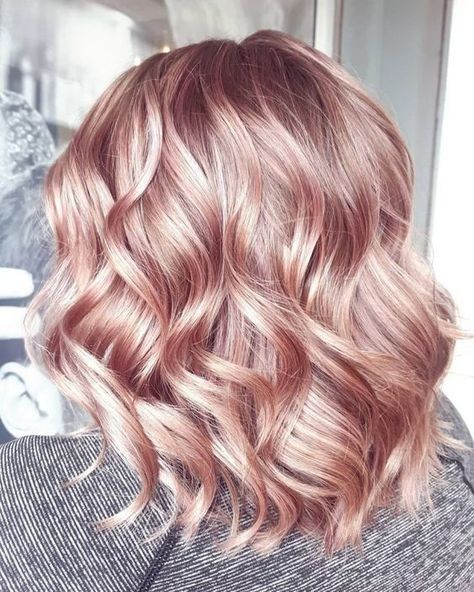 Gold Hairstyles, Rose Blonde Hair, Blond Rose, Rose Blonde, Pink Blonde Hair, Strawberry Blonde Hair Color, Hair Color Rose Gold, Strawberry Blonde Hair, Pink Highlights