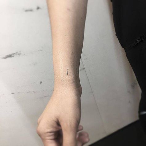 Exclamation mark tattoo on the wrist. Mom Micro Tattoos, Exclamation Point Tattoo, Microtattoo Simple Tiny Tattoo, Micro Tatoos Ideas, Micro Tattoo Placement, Exclamation Mark Tattoo, Micro Tattoo Ideas, Aesthetic Tats, Tattoo Rug