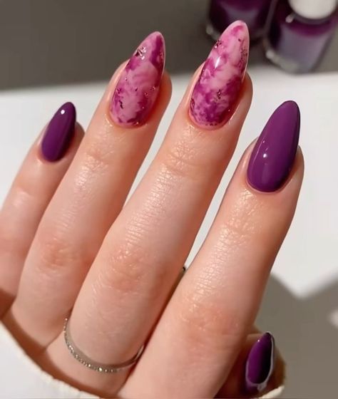 Acrylic Marble Nails, Purple Marble Nails, Two Color Nails, Marble Nail Polish, Ombre Nail Colors, Magenta Nails, Nail Extensions Acrylic, Wow Nails, Marble Nail