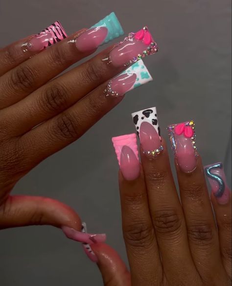 Summer Nails Black Women, Designer Nails, Acrylic Nail Set, Hard Nails, Duck Nails, Drip Nails, Colored Acrylic, Colored Acrylic Nails, Girly Acrylic Nails