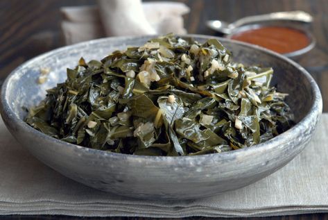 Ethiopian Collard Greens (Gomen) with Awaze Southern Style Collard Greens, Southern Foods, Southern Collard Greens, Collard Greens Recipe, Point System, Southern Proper, Ethiopian Food, Southern Dishes, Simply Filling