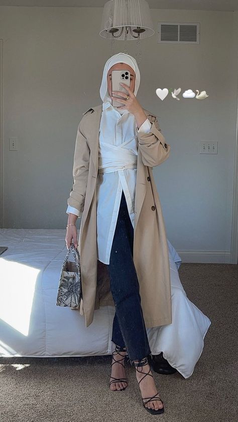 Masjid Outfit, Swiss Outfit, Hijab Fashion Inspiration Instagram, Hijabi Winter Outfits, Modest Outfits Muslim, Modest Winter Outfits, Stile Hijab, Hijab Fashionista, Modest Fashion Hijab