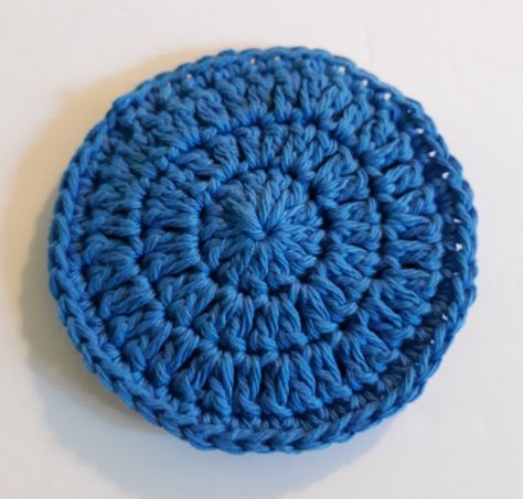 Crochet Pads Makeup Remover, Crochet Makeup Remover Pads Free Pattern, Crochet Makeup Remover Pads, Crochet Washcloth Free, Makeup Remover Pad, Home Crochet, Crochet Washcloth, Scrap Yarn, Crochet Decor