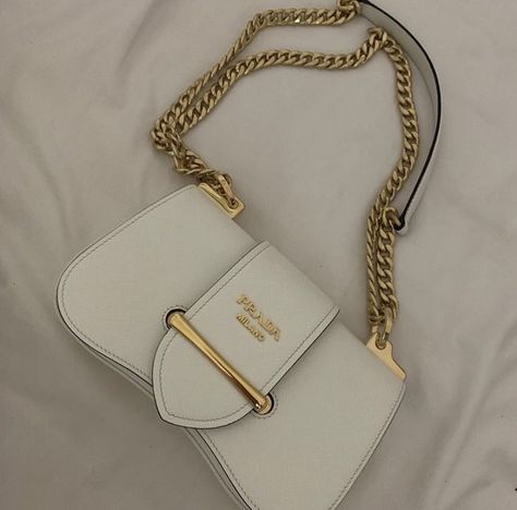 ✨ on Twitter: "white prada milano bag… " Prada Milano Bag, Aesthetic Bags, Bag Prada, Girly Bags, Luxury Purses, Fancy Bags, Bags Aesthetic, Pretty Bags, Cute Purses