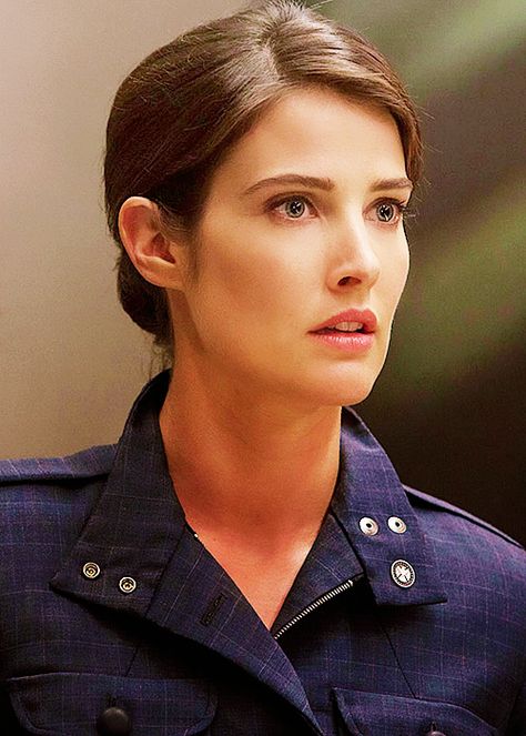 Maria Hill (Earth-199999) The Winter Soilder Robin Scherbatsky, Maria Hill, Carrie Anne Moss, Cobie Smulders, Elisha Cuthbert, How I Met Your Mother, Marvel Girls, Marvel Women, Elizabeth Olsen