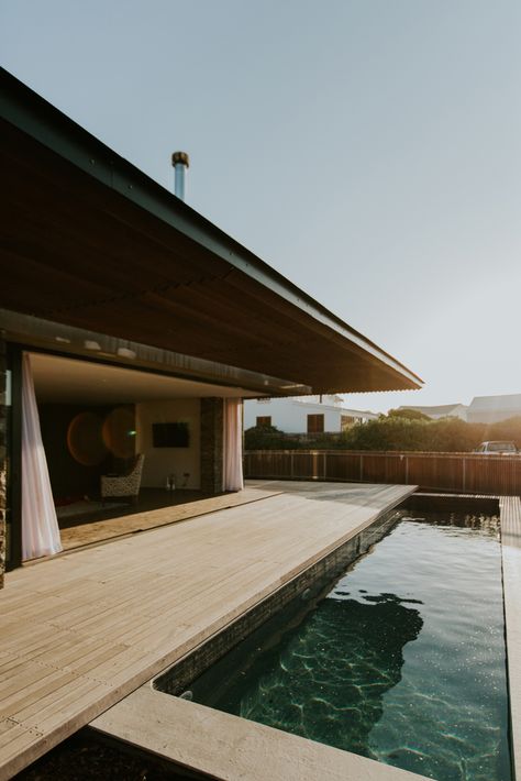 Gallery of 5 Fin Whale Way / SALT Architects - 20 Fin Whale, Bali House, Architect Design House, Victorian Architecture, Cape Town South Africa, Park Homes, Coastal Towns, Beach Cottages, Architecture Firm