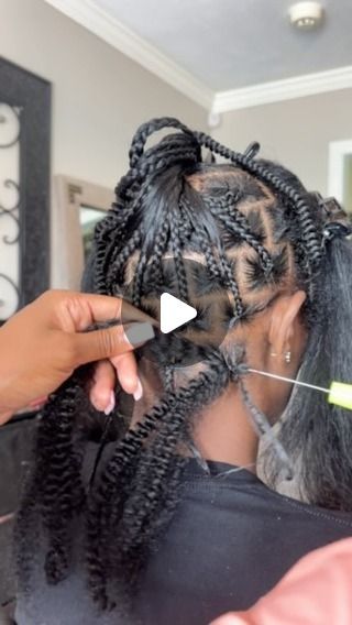 Veronica💜 on Instagram: "Butterfly Locs 🦋 ✨" Butterfly Dreads Hairstyle, Faux Butterfly Locs Styles, How To Do Butterfly Locs On Yourself, Faux Loc Bob Style Crochet, Butterfly Loc Styles Short, Butterfly Locs Bob Hairstyle, Soft Locs Short Hairstyles, Black Women Loc Styles, Foxlocs Hairstyles