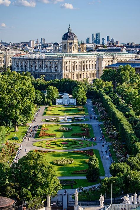 Y el Mejor Destino Europeo 2017 es… - Foto 8 Travel To, Vienna Travel, Visit Austria, Austria Travel, Voyage Europe, Central Europe, Vienna Austria, Places Around The World, Belleza Natural