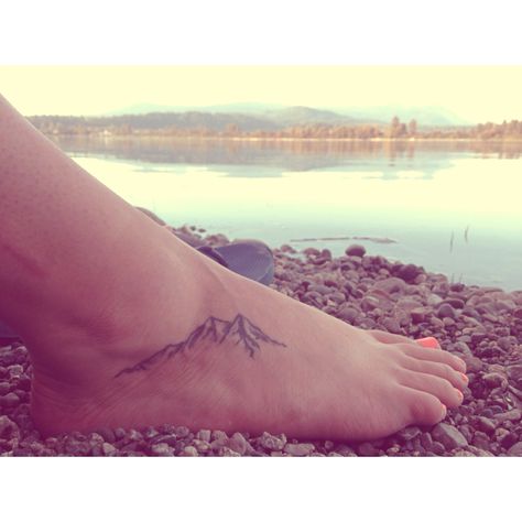 #mountaintattoo Cool Nature Tattoos, Back Tattoo Women Spine, Small Foot Tattoos, Mama Tattoo, Cool Nature, Tattoo Women, In Memory Of Dad, Mountain Tattoo, Back Tattoo Women