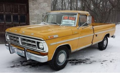 '71 Ford F250. Looks like my old 72 F-100. Loved that ol' truck. Ford Truck Models, Diesel Trucks Ford, Studebaker Trucks, Classic Cars Chevy, Ranger Truck, Ford Ranger Truck, Old Ford Trucks, Classic Ford Trucks, Old Pickup Trucks