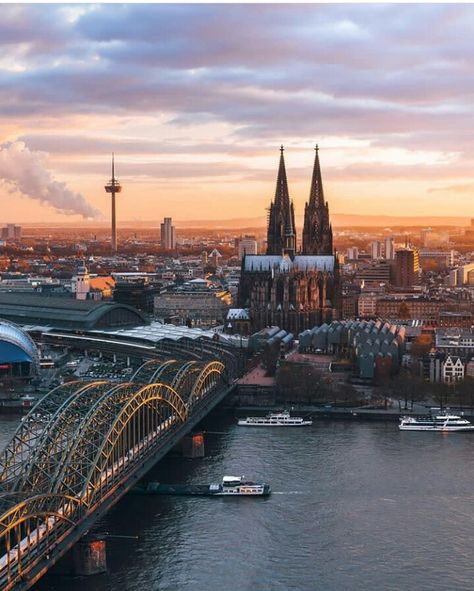 Best Cities In Germany, Best Places In Greece, Places In Greece, Road Trip Europe, Emergency Evacuation, Cities In Germany, Visit Germany, Cologne Germany, Countries To Visit