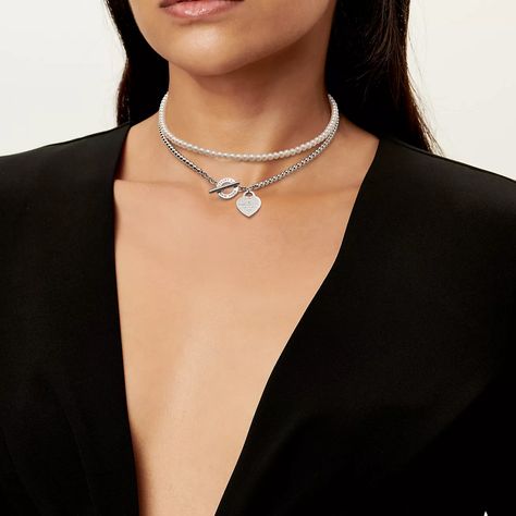 Return to Tiffany® Wrap Necklace in Silver with Pearls and a Diamond, Small | Tiffany & Co. Birthday Moodboard, Luxury Jewelry Necklace, 24 Birthday, Tiffany Setting, The Bling Ring, Return To Tiffany, Tiffany Necklace, Wrap Necklace, Wrap Necklaces