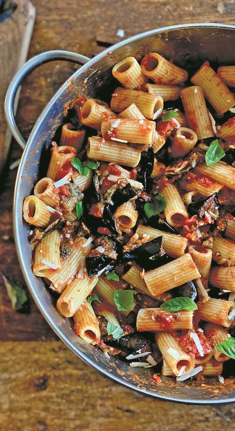 Pasta Ala Norman, Rigatoni Alla Norma, Eggplant Recipes Easy, Sheep Cheese, Pasta Alla Norma, Pecorino Romano Cheese, Tomato Season, Summer Dishes, Eggplant Recipes